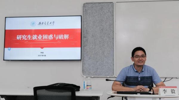 文本

中度可信度描述已自动生成